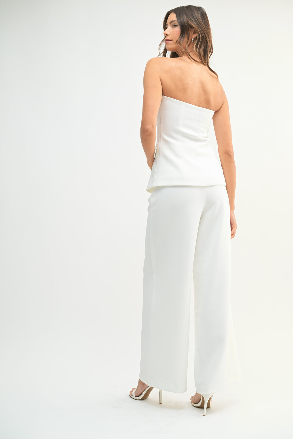 CAROL OFF WHITE TOP