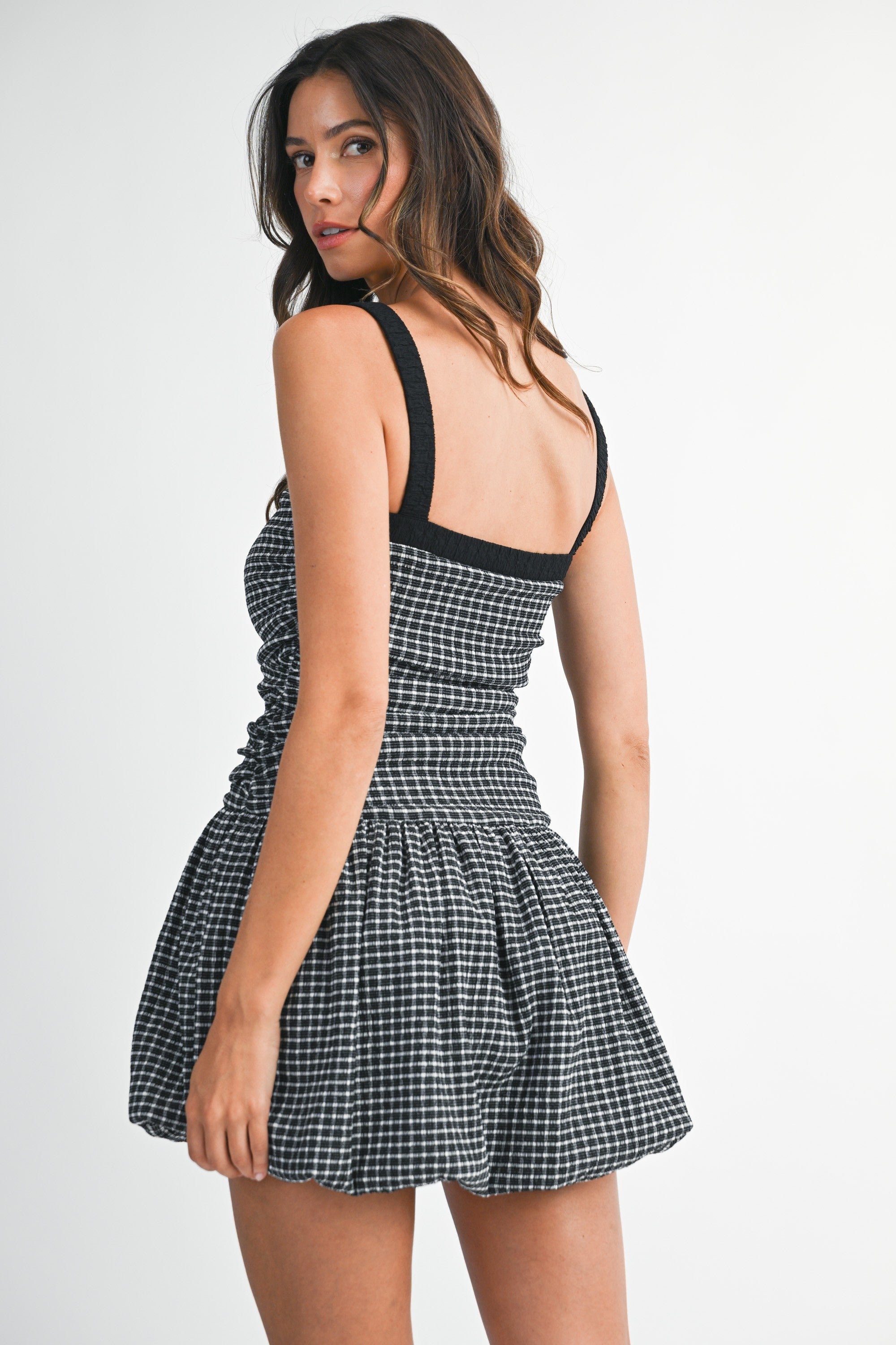 NAIRA BLACK