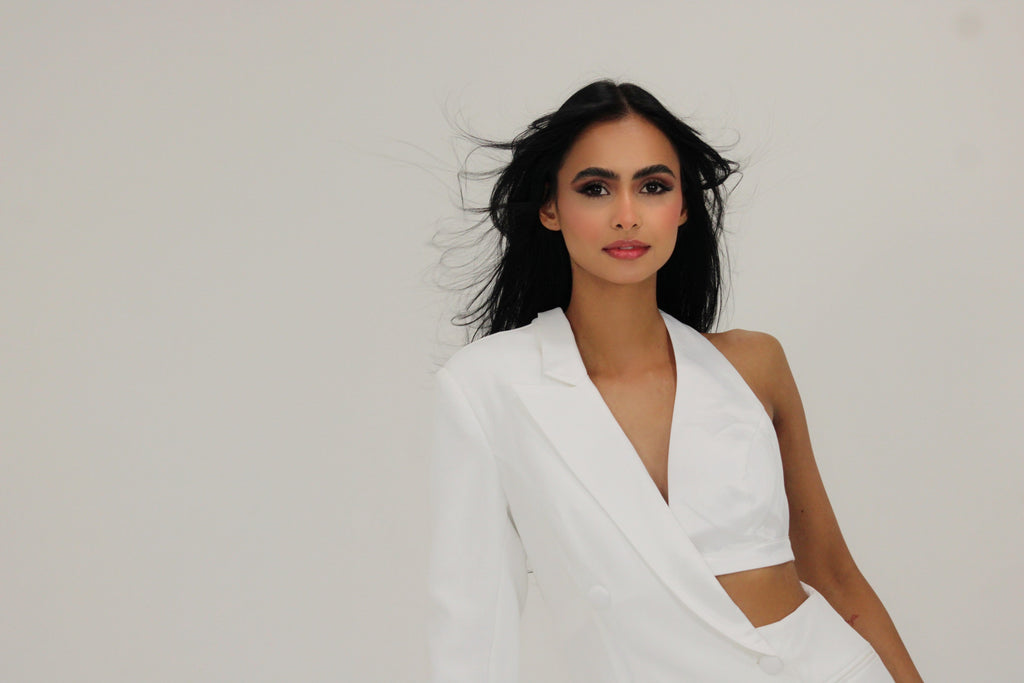 CARLOTA WHITE SET