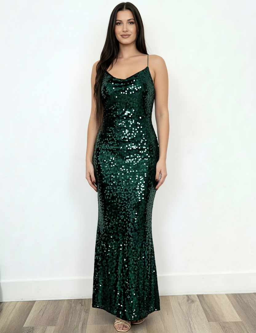 fashn-edit-1765578670492_0bed6519-d2f5-40a2-b2bd-16d2d214e126.png